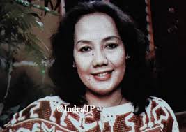 Intip 5 Potret Lawas Artis Kini Usia 70-an, Nomor 2 Primadona dan Masih  Cantik Awet Muda Sampai Sekarang