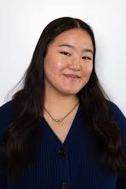 Women's basketball cruises past Raptors