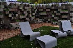 What you will need is some determination and 28 ideas, all of which are provided for you below! Cinder Block Garden Wall Ideas Decoredo