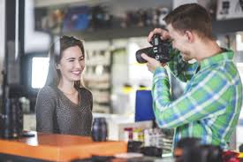 It's something we do without even realizing it. Will You Be Able To Spot These Signs Of Physical Attraction Love Bondings