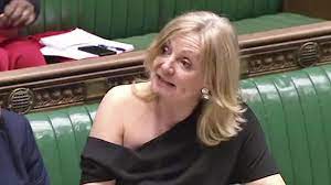 Tracy brabin and theresa may on supporting bus travelpmqs: Mp Tracy Brabin Gives Her Critics The Cold Shoulder Over Commons Outfit News The Times