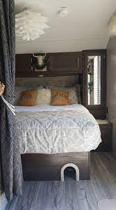 44 Extraordinary Rv Bedroom Decoration Ideas For Your Rv Abchomy Camper Decor Camper Living Diy Camper Remodel
