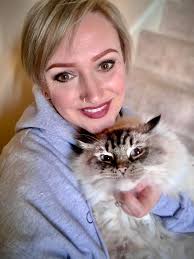 What does it mean to be called a "pr3-con"?