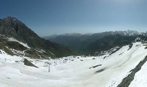 Planeteski, toutes les webcams de la station de ski cauterets au pied de la station et sur les pistes. Du Cirque Du Lys A Cauterets Ce Lundi 4 Mai Dans Mon Fauteuil De Confine Le Blog De Paul Tian
