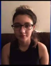 Madre teme lo peor y pide contactarse con hija