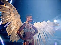 Sie setzte sich im finale gegen. Gntm Finale Im Live Ticker Wer Wird Das Nachste Topmodel
