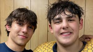 Colonial League football: Notre Dame-GP's Ludlow brothers having time of  their lives