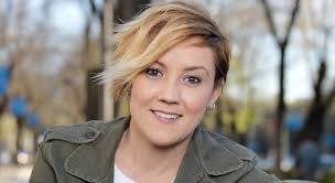 El programa de nuria roca, aún sin nombre, nace para ocupar el hueco que deja libre liarla pardo, que se despide este verano tras cinco temporadas de éxito. La Sexta Premia A Cristina Pardo Con Un Nuevo Programa Propio Ecoteuve Es