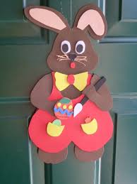 Bricolage de jolis œufs de pâques en carton facile à faire avec les enfants. Bricolage De Paques Passion Patchwork De Mere En Fille