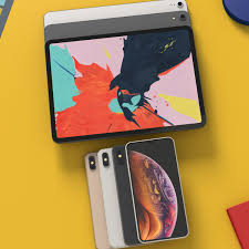 Silver, space gray, and gold. 3d Model Iphone Xs Max And Ipad Pro 2018 Bundle With All