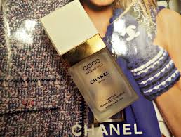 A sheer mist for grooming hair. Lippy In London Chanel Coco Mademoiselle Hair Mist Review