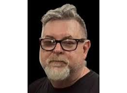 Tonya Leber's Instagram, Twitter & Facebook