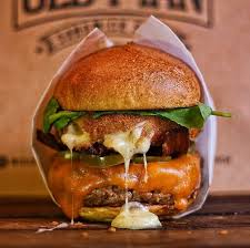 Guia Do Hamburguer On Instagram Aquele Clima De Casa De Vo Raiz Que So A Oldmansandwich Tem E A Pedida Ideal Pra Esse Final De Semana Food Eat Good Eats