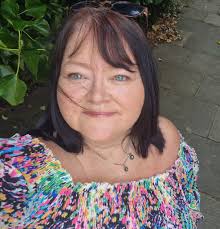 Experiences with keto and resupplying while traveling fast