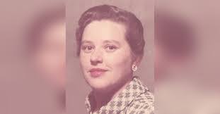 Rose Sipe's Instagram, Twitter & Facebook