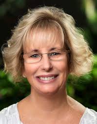 REALTOR Magazine December 2022 by Bakersfield Association of REALTORS®