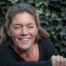 Ellen Schippers (@eschip)