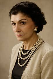 🤍🤍 Reaching adulthood is a divine blessing. Looking good and being  well-groomed is just our option. Gabrielle Chanel loved the prototype of  the strong, elegant, bold and motivated woman.🤍🤍