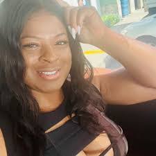 Iesha Simpson's Instagram, Twitter & Facebook