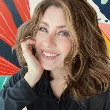 Sharon Zapata's Instagram, Twitter & Facebook