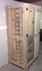 The group of women you ask for advice before making major decisions. Diy Pallet Cabinet For Storage 101 Pallets