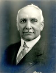 Walter Baker's Instagram, Twitter & Facebook