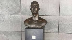Iran legend ali daei's mammoth total of 109 international goals that is the most ever scored by any player. Cristiano Ronaldo Bust At Madeira Airport Replaced By New Statue Stuff Co Nz
