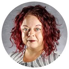 Amanda Cutshall's Instagram, Twitter & Facebook