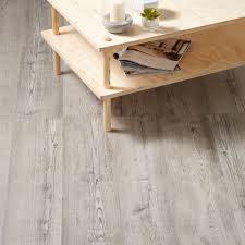 Bailieston Grey Oak Effect Laminate Flooring 1 996 M Pack B Q For All Your Home And Garden Supplies And Advice On All Th Laminate Flooring Grey Oak Flooring