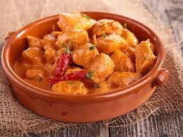 poulet thailandais au curry rouge et curry vert au lait de coco recette poulet thailandais recettes de cuisine recette poulet curry