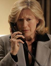 This is my Amanda: Jayne Atkinson. She can be nice, but also a b*ch. And  this is my Lena: Alyssa Diaz