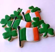 Frost cookies with irish flag frosting. Mini St Patrick S Day Cookies Irish Flag Shamrocks Available From Www Pfconfections Etsy Com Fancy Cookies St Patrick S Day Cookies Iced Cookies