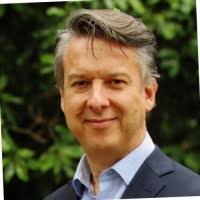 50+ perfiles de «Benard»