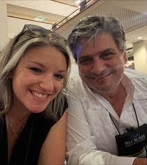 📸 Selfie mode: ON 📸 OAPN had an incredible time at @midwestartsxpo! Our  days were jam-packed (15 hours, to be exact!) with awesome showcases,  insightful professional development sessions, and the best part—reconnecting