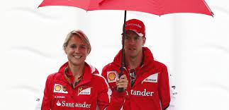 Seine frau hanna ist erneut mutter geworden. Die Frau Im Schatten Von Sebastian Vettel Magazin Pressesprecher