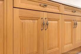 Eur 2.93 to eur 217.05 eur 3.13 per kg(eur 3.13/kg). Traditional Oak Kitchen With Raised And Fielded Doors