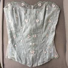 Did you scroll all this way to get facts about victoria secret corset top? Vintage Victoria S Secret Corset 3 Sequence Flowers Depop Fashion Inspo Outfits Corset Fashion Corset Outfit