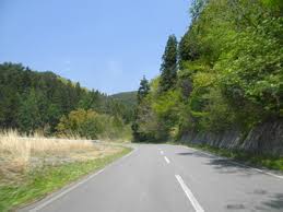 äº•æˆ¸å°»éºè·¡ã¨ç«‹å ´å·æ©‹æ¢