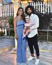 We did not find results for: Sadik Ciftpinar In Boyu Kac