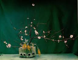 Summer covers the period from about early june through to the end of august. This 1960s Guide To Ikebana Is The Resource We Need Right Now Sight Unseen