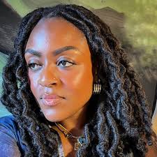 For the 35+ crowd in NYC who don't do chaos but still crave nightlife with  stellar conversation, good music, room to breathe, and a vibe that passes  the grown folks check… Where