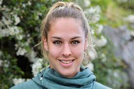 Giulia steingruber (born 24 march 1994) is a swiss artistic gymnast and 2012 and 2016 olympian. News Giulia