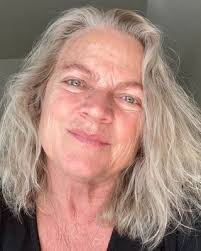 Helen Meyer's Instagram, Twitter & Facebook