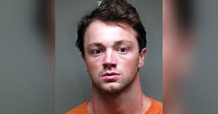 Daily search operations suspended indefinitely for missing Smith Lake  boater Kelsey Starling