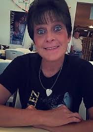 Lori Ripley's Instagram, Twitter & Facebook