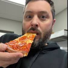 pizzaman.jenkins's Pizza Review at Mama Mary's Pizza