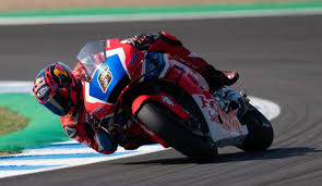 .lorenzo overtook valentino rossi at the top of the motogp world championship standings after a commanding victory in difficult conditions at the french grand prix in le mans, ap news agency. Motogp Stefan Bradl To Fill In For Injured Jorge Lorenzo At Sachsenring Roadracing World Magazine Motorcycle Riding Racing Tech News