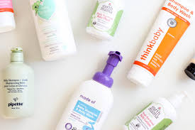 Stick to sponge baths until the umbilical cord falls off, which could take a week or more. Cleanest Baby Shampoo And Beyond We Test Clean Baby Products