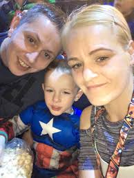 Leanne Wallace (@SheRaMinxie)