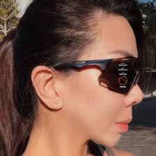 running looks something like this 😎 saturday morning out at the oval  office clocking some miles in with the runners from @milehightothesky &  @runforhopesg T-9 days to Garmin Run Asia 🇸🇬🥳 #running #